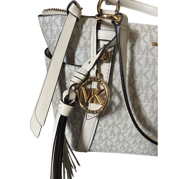 Michael Kors Selma Jet Set Medium Tote Satchel Bag Vanilla MK Logo Gold Hardware - Picture 5 of 9